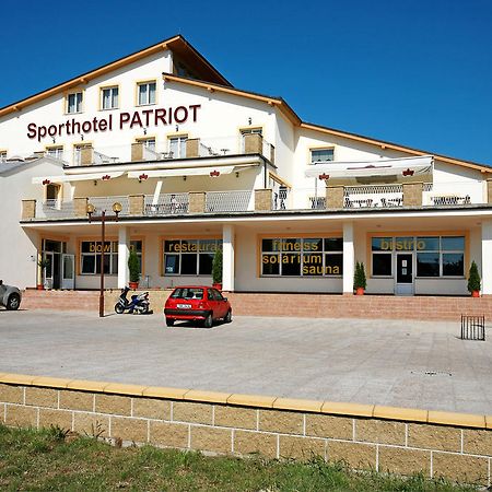 Sporthotel Patriot Litoměřice Exteriör bild