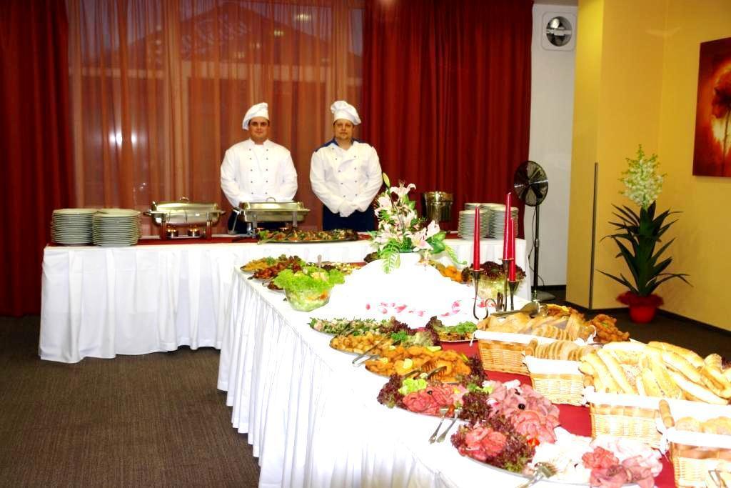 Sporthotel Patriot Litoměřice Exteriör bild